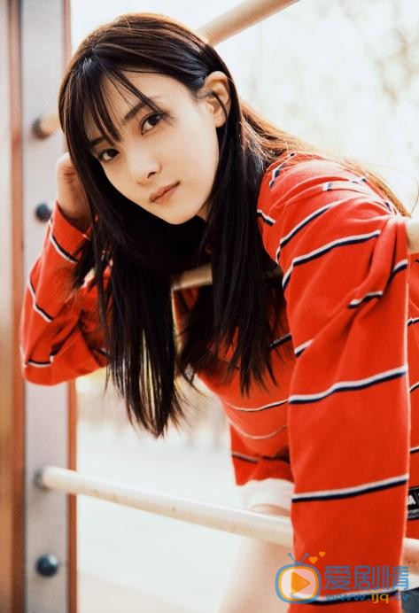 火王之破曉之戰裴珞傾是誰演的？裴珞傾扮演者柏安個人資料、寫真及生活照欣賞