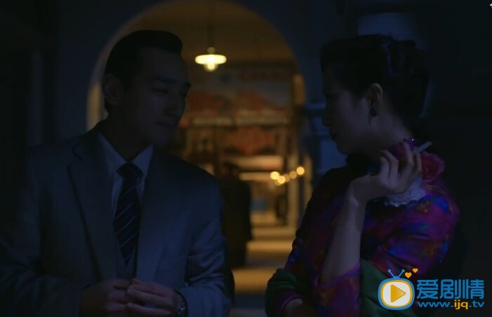 電視劇畢業歌24集中出現的紅衣妓女是誰？電視劇畢業歌中洪望楠為什麼追著紅衣妓女道歉？