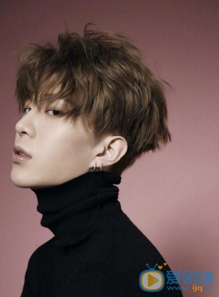 范丞丞個人資料簡介 范丞丞寫真