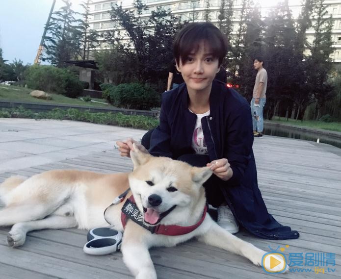 真愛的謊言之破冰者譚逗逗是誰扮演的？譚逗逗扮演者潘之琳個人資料、寫真及生活照欣賞