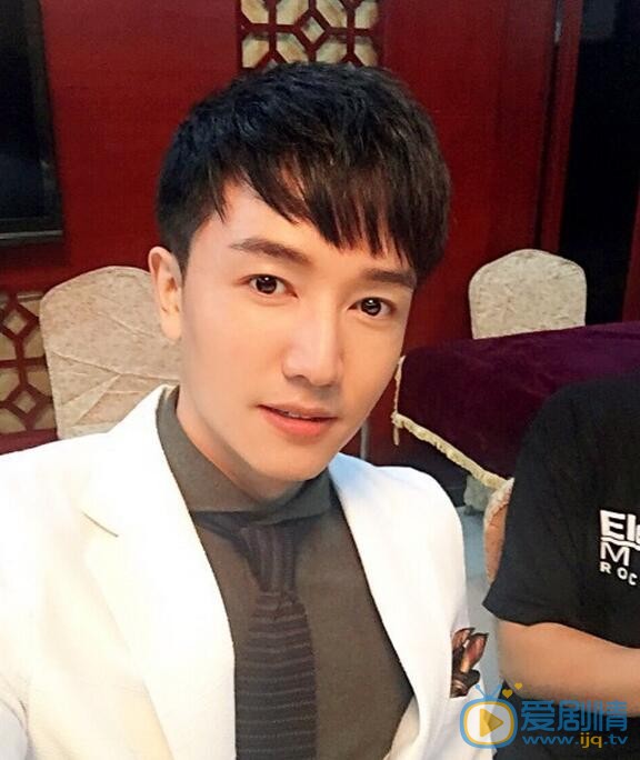 那年花開月正圓吳遇是誰演的？吳遇扮演者許諾個人資料及生活寫真照欣賞