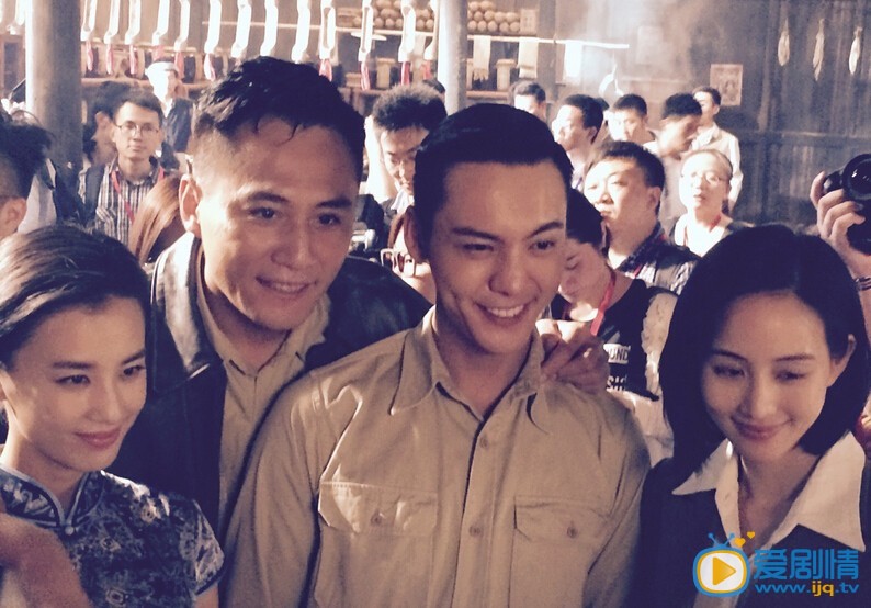 大轟炸首場發布會 劉燁帶眾演員搞怪（視頻）