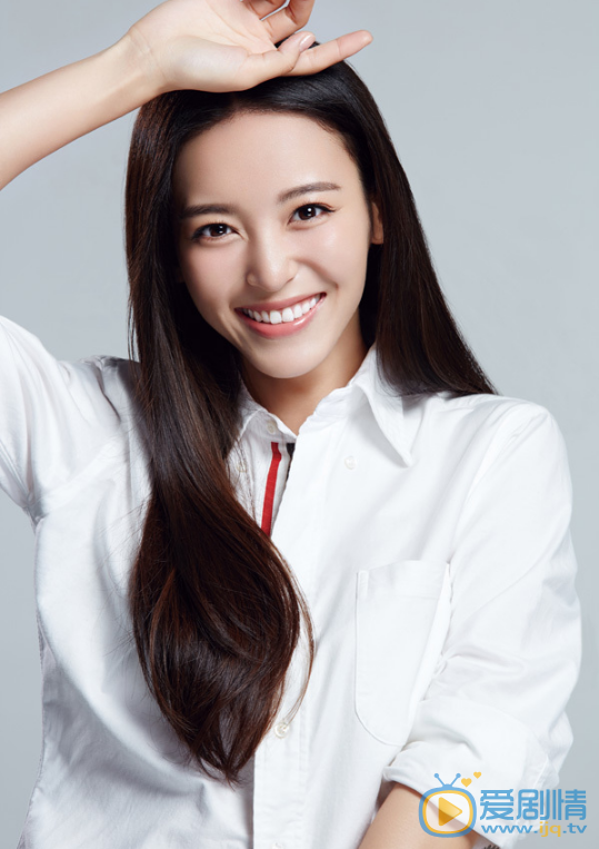 結婚為什麼黃靈是誰演的？黃靈扮演者尤靖茹個人資料及生活寫真照欣賞