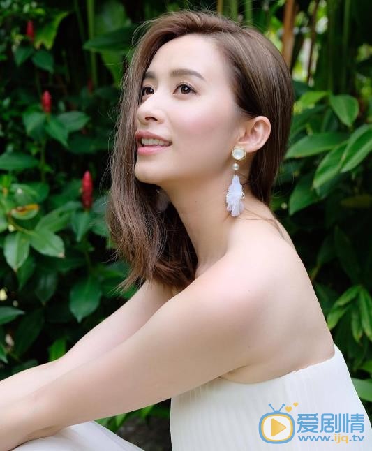 沈卓盈個人資料簡介 沈卓盈演藝經歷