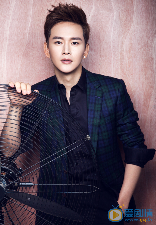 那片星空那片海江易盛是誰演的?江易盛扮演者黃明個人資料寫真照欣賞