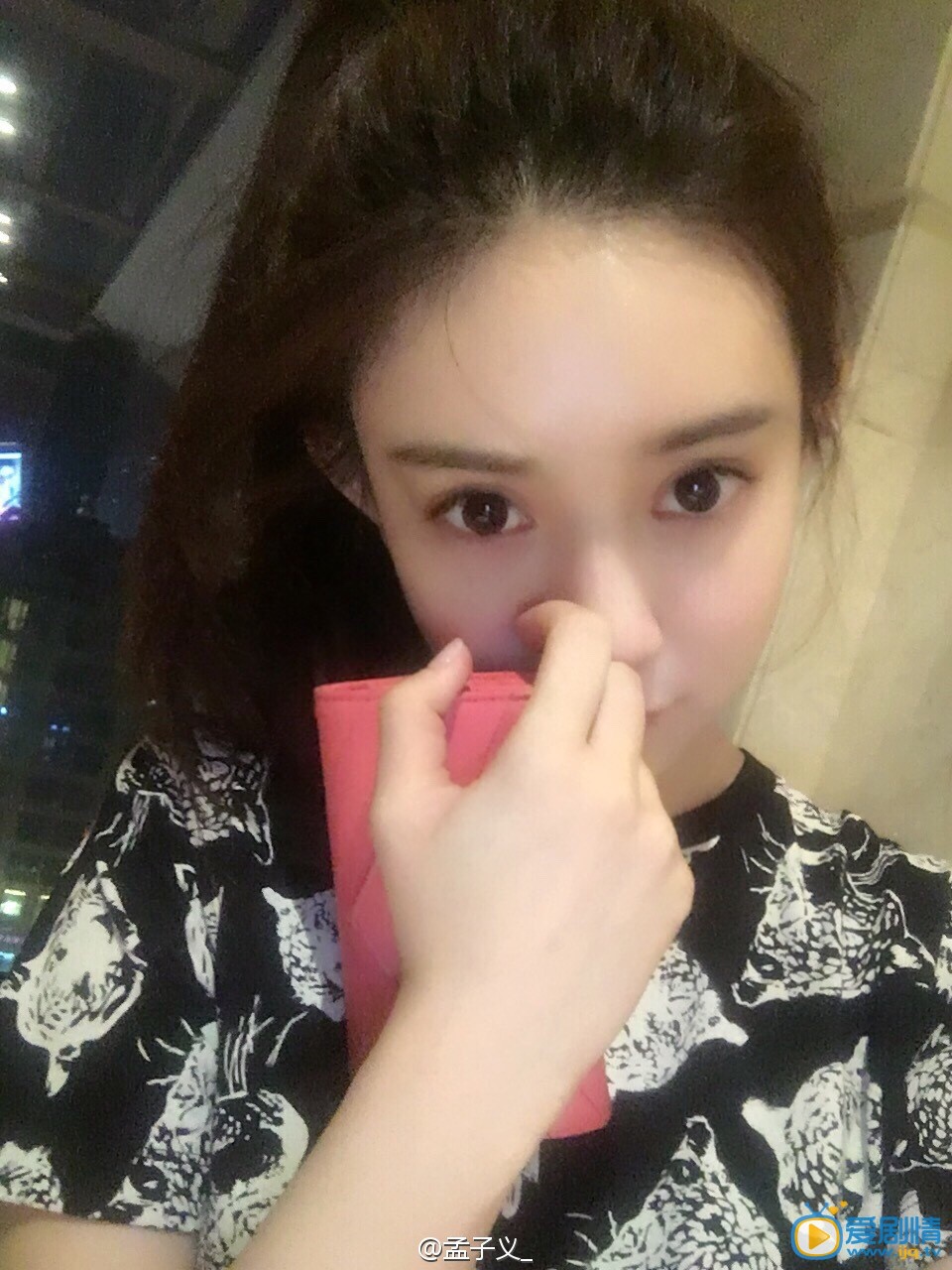 武神趙子龍石硯扮演者孟子義寫真及生活照欣賞