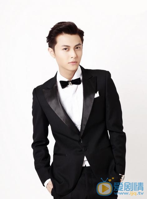 虎父犬子杜博倫是誰扮演的？虎父犬子杜博倫扮演者邱勝翊個人資料、寫真及生活照欣賞