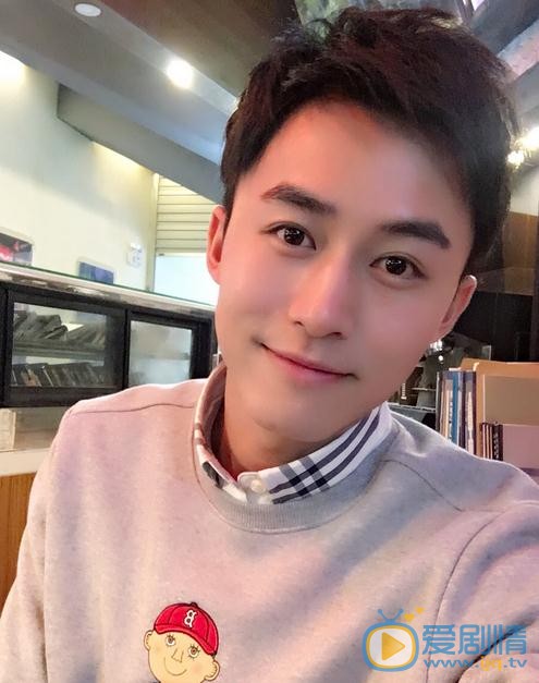 擇天記餘人是誰演的？餘人扮演者付嘉個人資料介紹