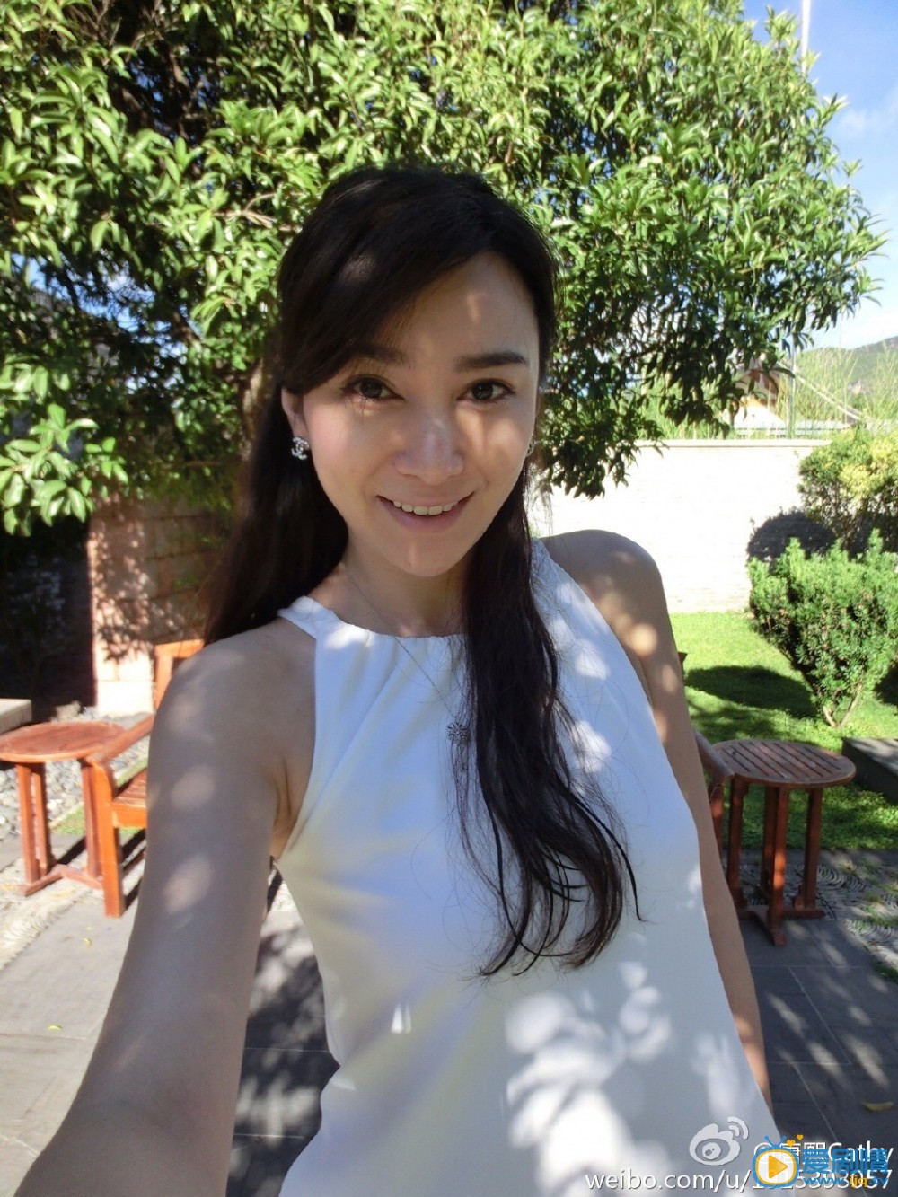 劉海戲金蟾蘿蔓艾晴扮演者唐熙寫真及生活照欣賞