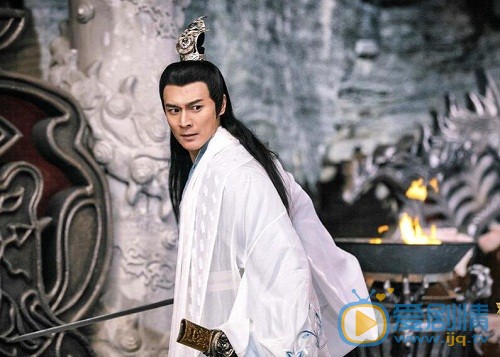 招搖洛明軒喜歡路招搖嗎？招搖最後怎么愛上厲塵瀾?