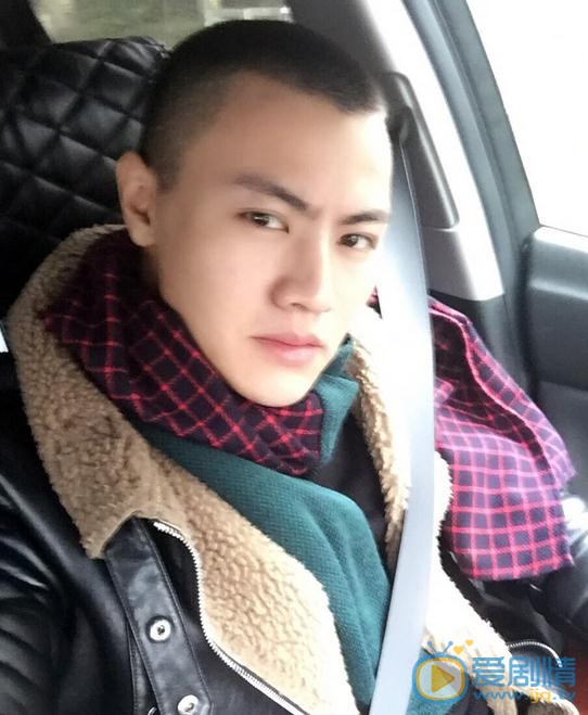 醉玲瓏衛長征是誰扮演的？醉玲瓏衛長征扮演者陳忻澤個人資料、寫真及生活照欣賞