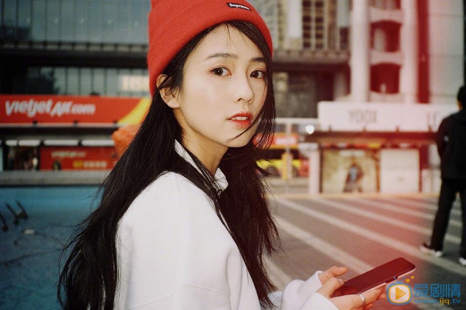 招搖路招搖是誰飾演的？路招搖飾演者白鹿個人資料、寫真及生活照欣賞