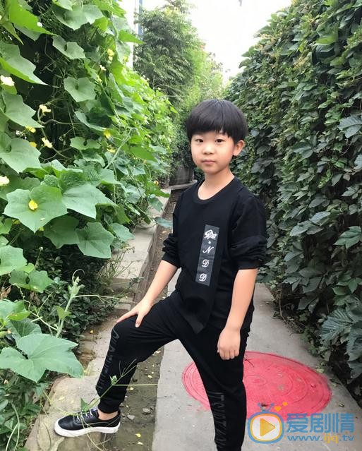 平凡歲月毛李尚是誰演的？平凡歲月毛李尚扮演者王天澤個人資料及寫真生活照欣賞