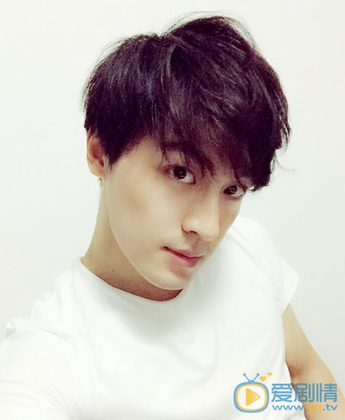 柒個我沈棟傑是誰演的？柒個我沈棟傑扮演者高泰宇個人資料、寫真及生活照欣賞