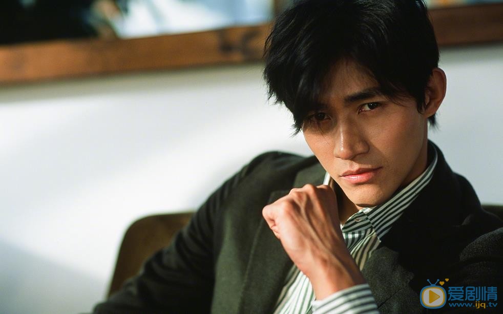 媚者無疆刑風是誰演的？刑風扮演者李子峰個人資料、寫真及生活照欣賞