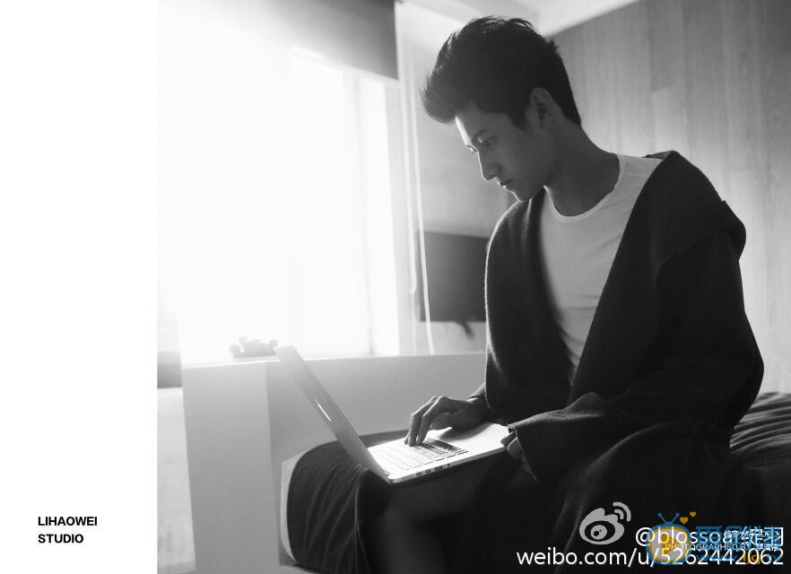 戀愛先生小程皓少年程皓是誰扮演的？小程皓少年程皓扮演者戰宇個人資料、寫真及生活照欣賞