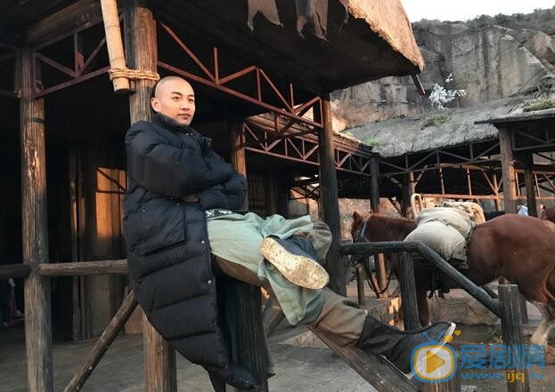  那年花開月正圓將播 孫儷陳曉幕後片場照欣賞