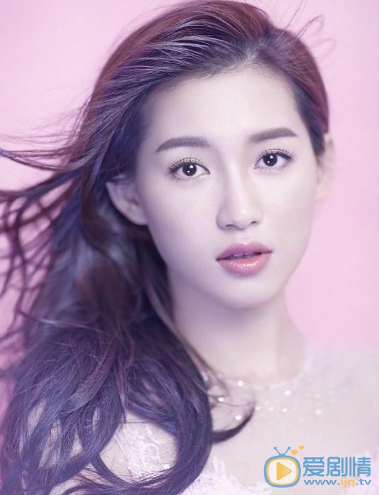 蘇青和於正是什麼關係？於正為什麼一直捧蘇青？於正和蘇青是男女朋友關係嗎？