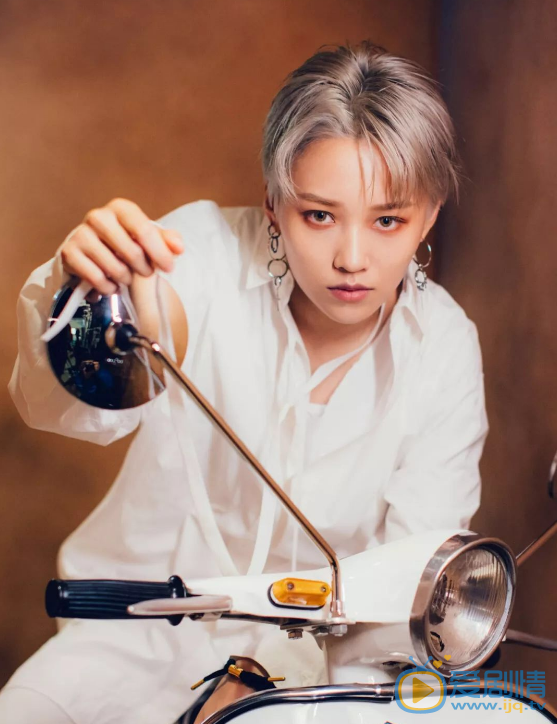 劉雨昕個人資料簡介 劉雨昕演藝經歷 劉雨昕帥氣寫真圖片