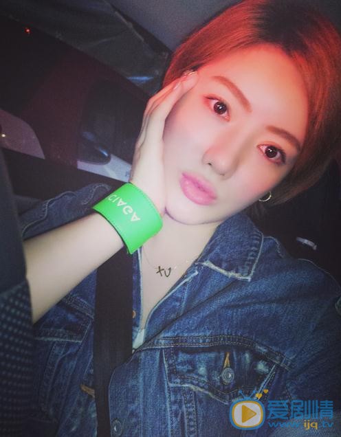 警花與警犬之再上征程顧依依是誰演的？顧依依扮演者李晨熙個人資料、寫真及生活照欣賞