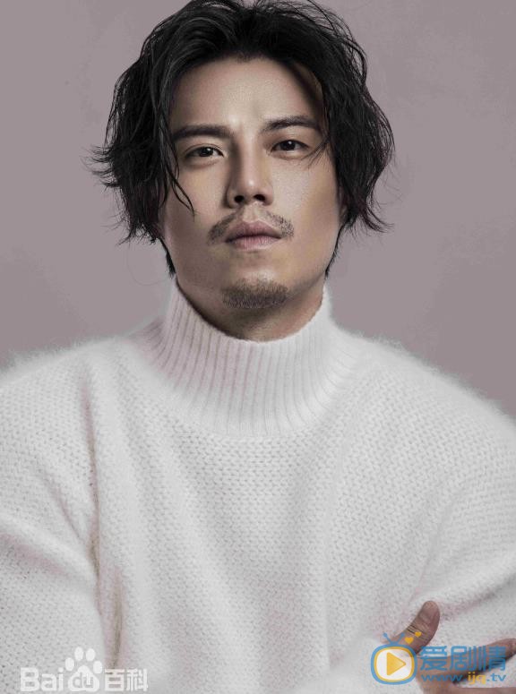 浮出水面肖衛扮演者高爽個人資料、寫真生活照