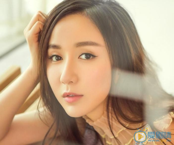 婁藝瀟整容了嗎？婁藝瀟整容前後對比照