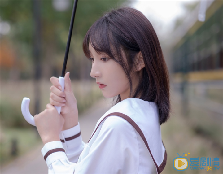 李林謙個人資料簡介 李林謙演藝經歷 李林謙高清寫真圖片