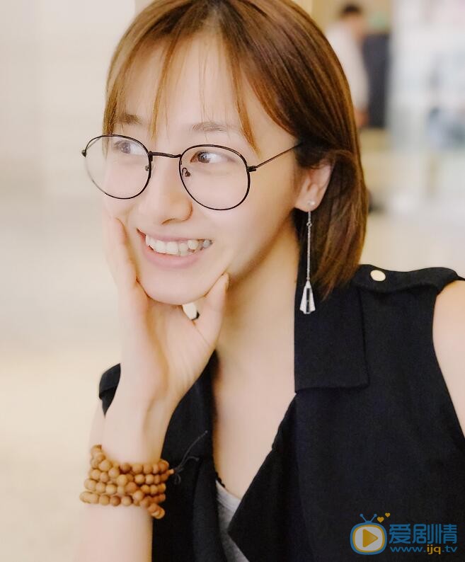  那片星空那片海第二季明珠是誰演的？明珠谷扮演者葉青個人資料及生活寫真照欣賞