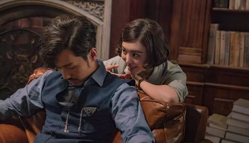 電視劇《紳探》小鹿為什麼要殺死樂團的人？他到底是誰？