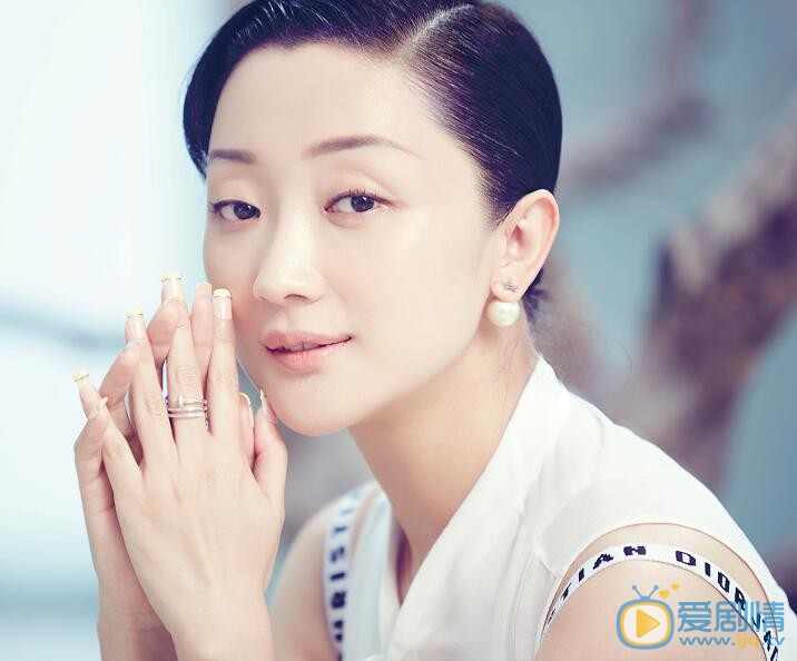 將軍在上趙太妃是誰演的?趙太妃扮演者張瑤個人資料及生活寫真照欣賞