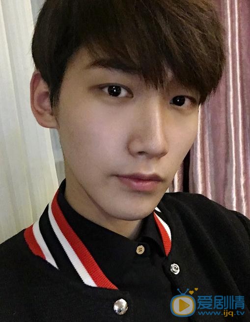 雙世寵妃墨連城是誰扮演的？雙世寵妃墨連城扮演者邢昭林個人資料、寫真及生活照欣賞