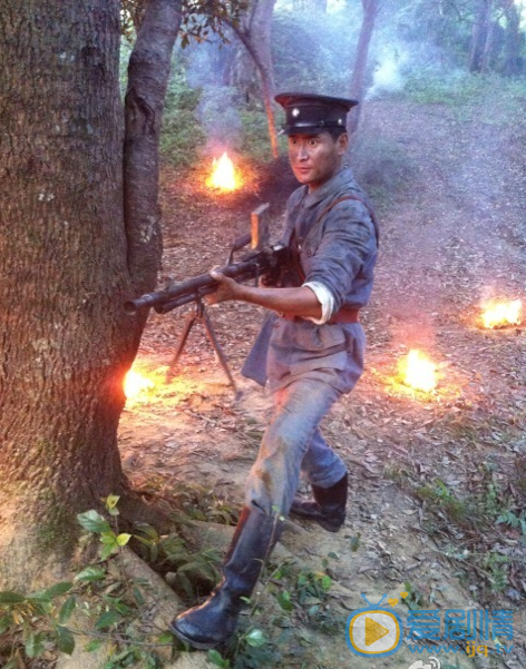 吳迪《毛澤東三兄弟》劇照  飾演毛澤覃吳迪個人資料簡介