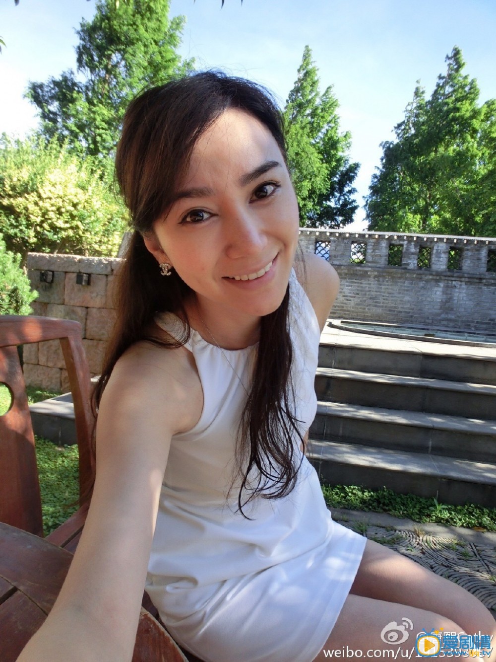 劉海戲金蟾蘿蔓艾晴扮演者唐熙寫真及生活照欣賞