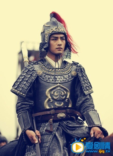 天目瞳扮演者張曉晨古裝照欣賞