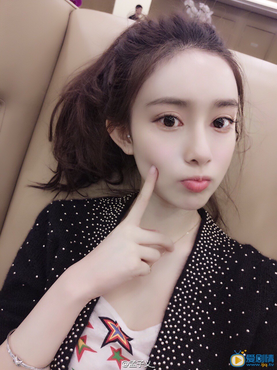 武神趙子龍石硯扮演者孟子義寫真及生活照欣賞