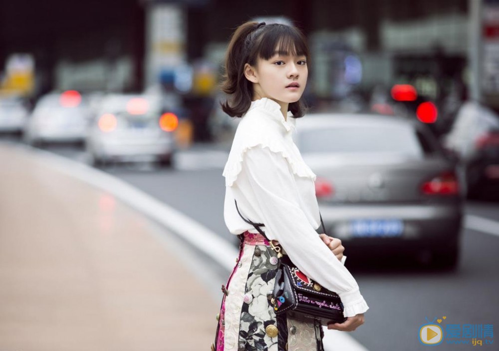 天坑鷹獵菜瓜是誰演的?菜瓜扮演者文淇個人資料、寫真及生活照欣賞