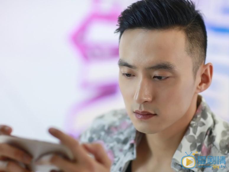 生於70年代齊戰勝是誰演的？齊戰勝扮演者萬沛鑫個人資料、寫真及生活照欣賞