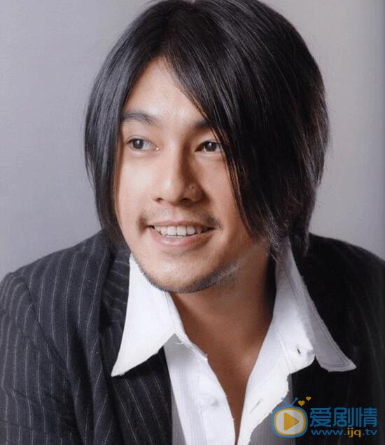  國民大生活淳于秋是誰演的？淳于秋扮演者朱孝天個人資料及生活寫真照欣賞