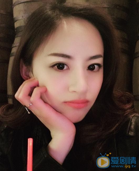 進擊吧閃電伊莎貝拉是誰演的？進擊吧閃電伊莎貝拉扮演者彭詩迪個人資料、寫真及生活照欣賞