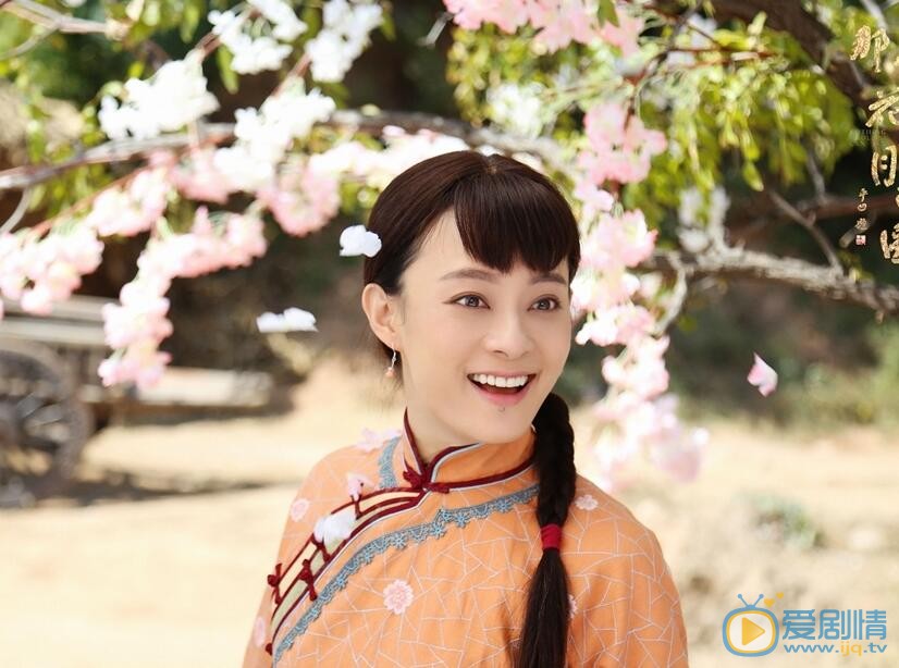  那年花開月正圓周瑩親生父母是誰？周瑩家庭背景介紹