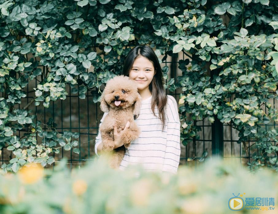 急診科醫生黨珍妮扮演者岳以恩個人資料、寫真生活照