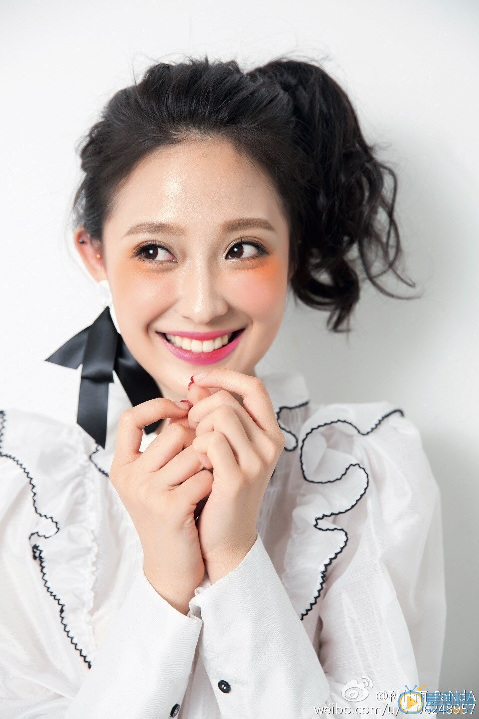 何所冬暖何所夏涼莫家珍扮演者孫佳雨生活照