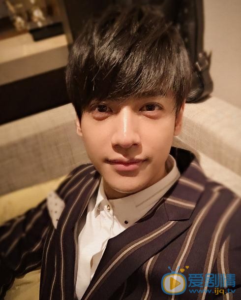 兒科醫生申赫是誰演的?兒科醫生申赫扮演者羅雲熙個人資料、寫真及生活照欣賞