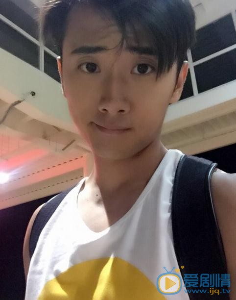 醉玲瓏李麟是誰扮演的？李麟扮演者楊韜歌個人資料及寫真生活照欣賞