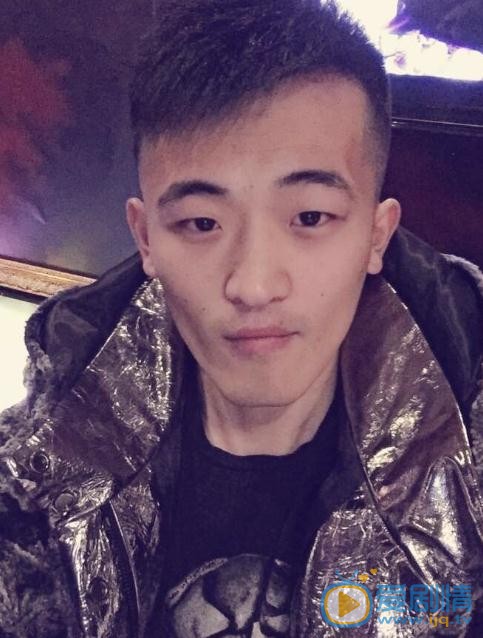 生於70年代王小兵是誰演的？王小兵扮演者姜寒個人資料、寫真及生活照欣賞