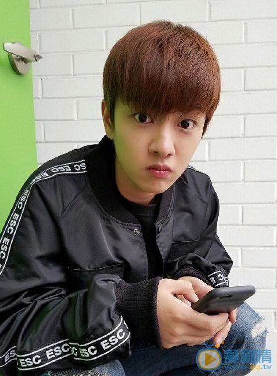 藍色大海的傳說泰武是誰扮演的?泰武的扮演者申原昊個人資料、寫真生活照欣賞