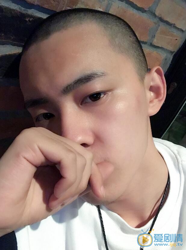 獨步天下布占泰是誰演的?布占泰扮演者晏紫東個人資料及生活寫真照欣賞