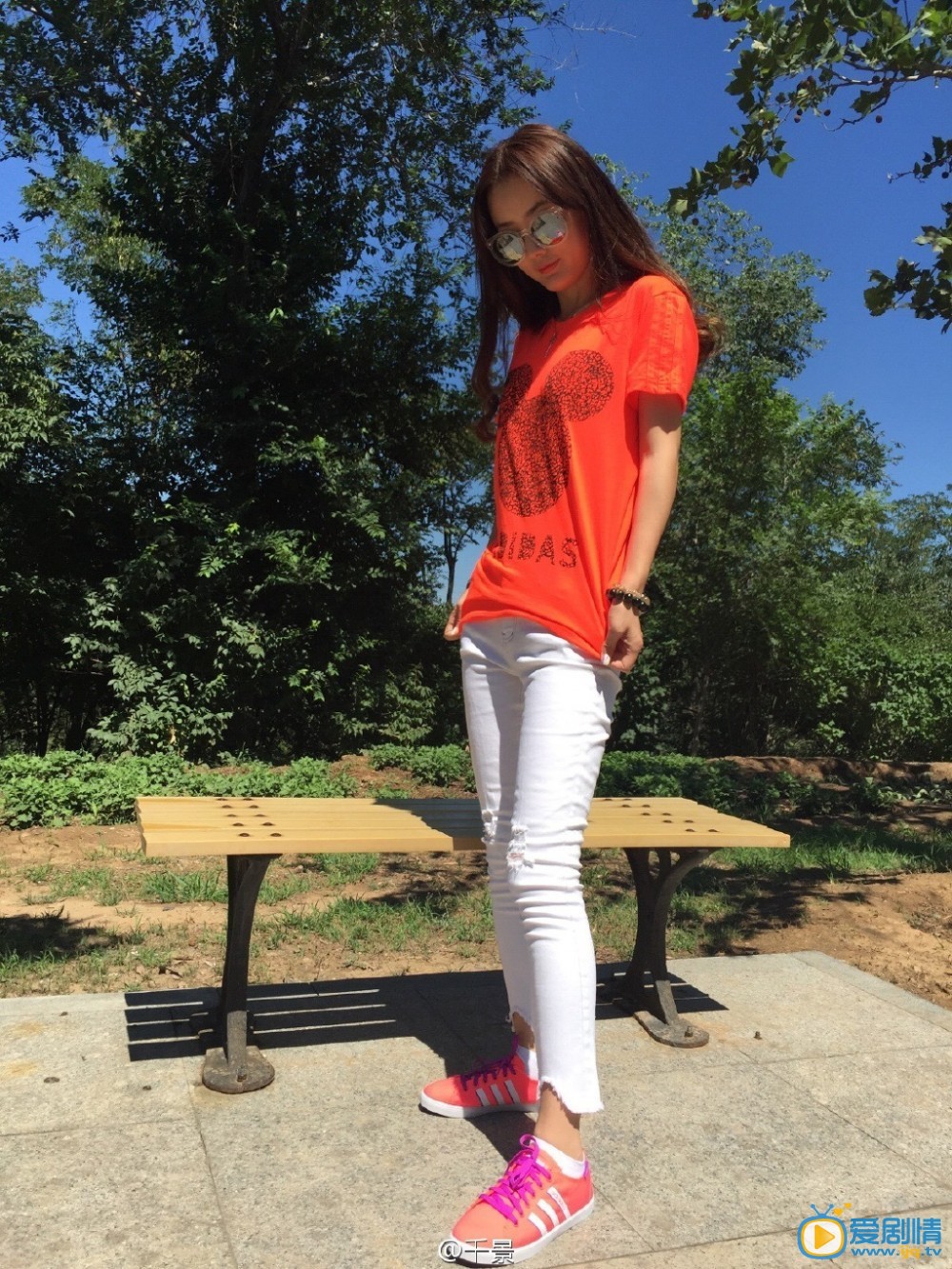 劉海戲金蟾迷迭扮演者千景生活照欣賞