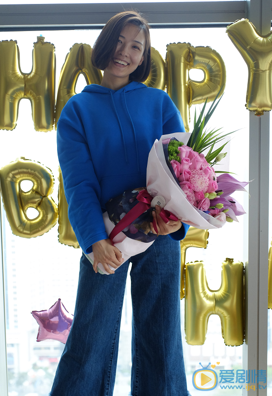  我的前半生薇薇安是誰演的？薇薇安扮演者鄭羅茜個人資料及寫真生活照欣賞