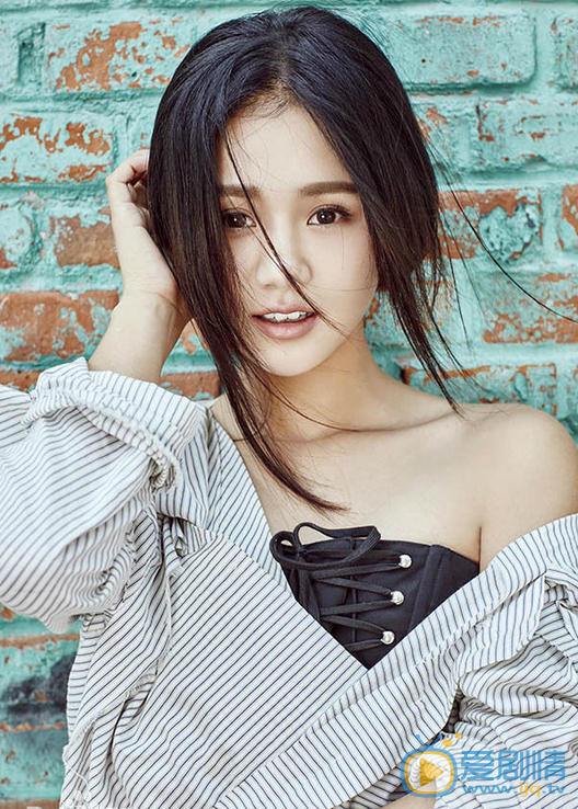 三生三世十里桃花少辛是誰演的？少辛扮演者安悅溪個人資料生活照欣賞